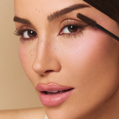 Máscara de Cílios Marrom Efeito Natural - Boca Rosa