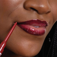 Lapiseira Labial Volume Big & Full - *Red Wine* - Ruby Kisses