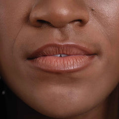 Lapiseira Labial Volume Big & Full - *Warm Brow* - Ruby Kisses