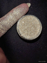 Glitter de Maquiagem - Moa Oliveira (Coleção Maquiadores do Brasil)