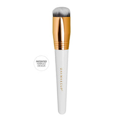 Pincel Kabuki Heart Brush (Edição limitada) - DayMakeUp