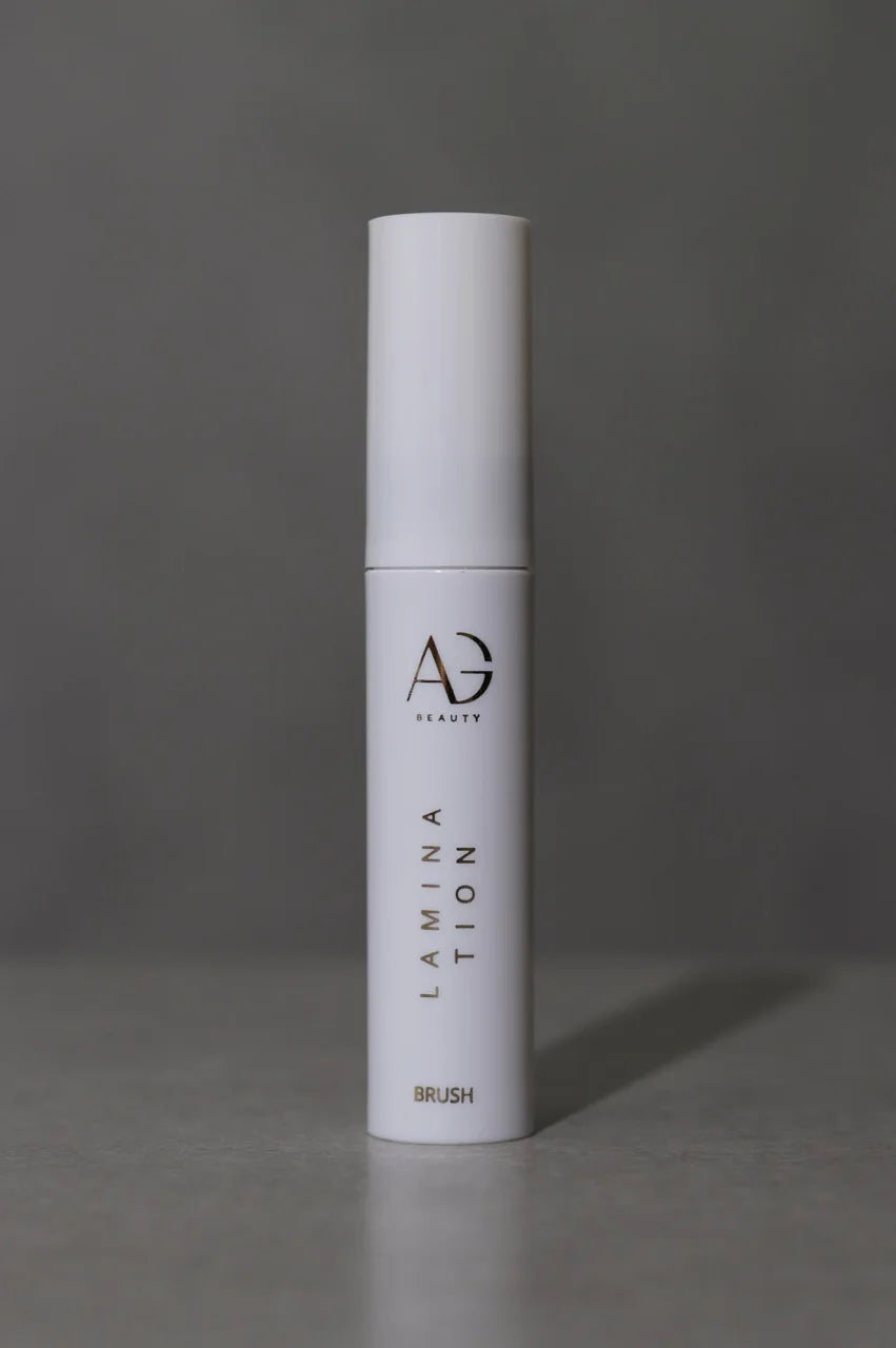 Lamination Brush - Alyce Gontijo