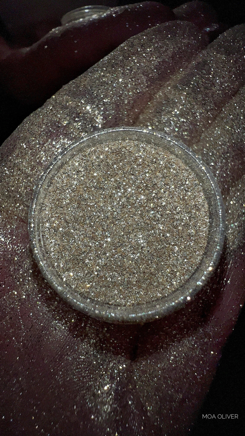 Glitter de Maquiagem - Moa Oliveira (Coleção Maquiadores do Brasil)