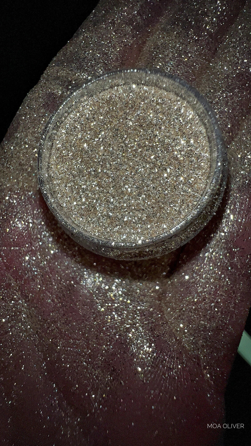 Glitter de Maquiagem - Moa Oliveira (Coleção Maquiadores do Brasil)